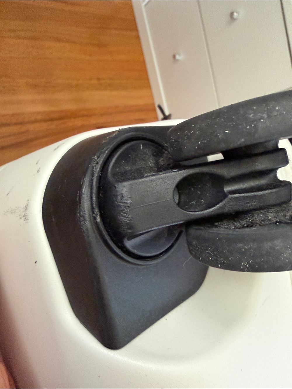 Monos Carry-On Plus - Picture 7 of 16